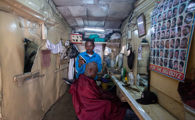 парикмахер африка