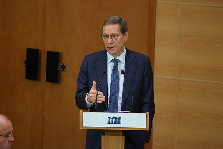 А_Жуков_.jpg А_Жуков_.jpg