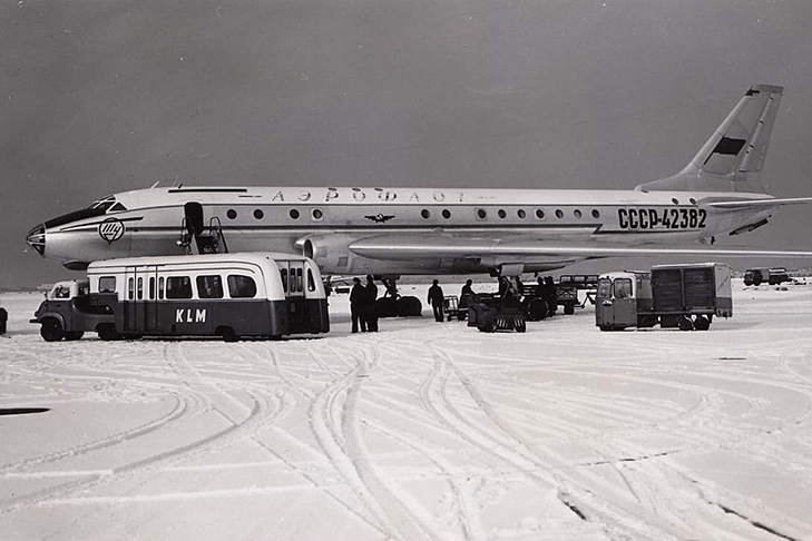 Бердский Ту-104 в Амстердаме / aeroflotarchives.com photo_5296579774698425509_y.jpg