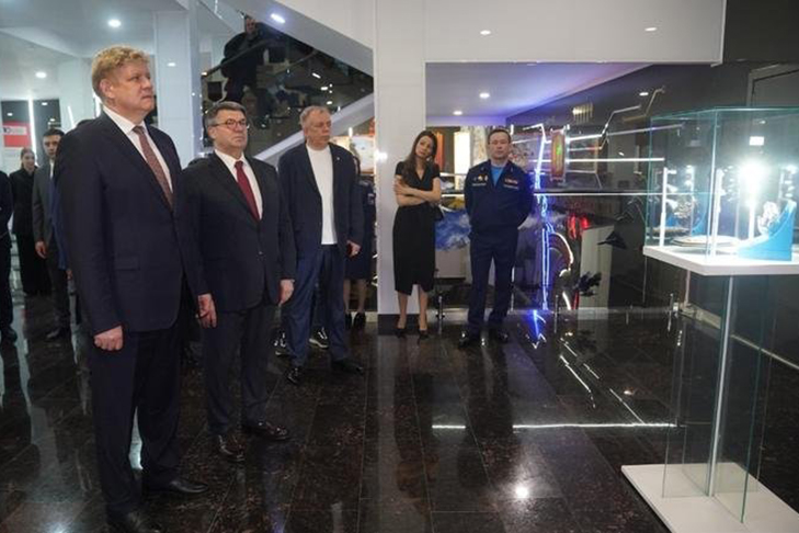 jeP6jJEAGJov93SplzyHfx52RzlNtmeu.jpg jeP6jJEAGJov93SplzyHfx52RzlNtmeu.jpg