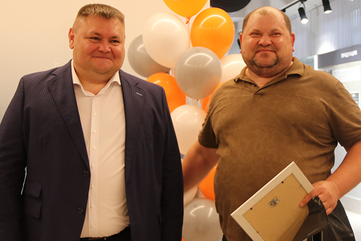 Благодарственные письма губернатора получили Сергей Гудков и Матвеенко Павел 75.jpg