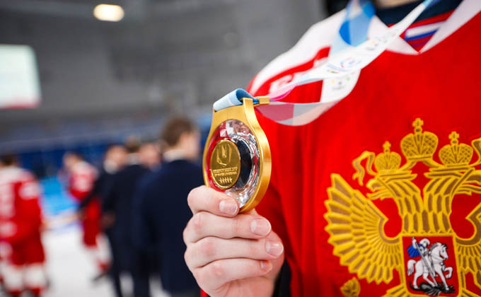 золото хоккей фото с сайта Универсиады 2019 в Красноярске