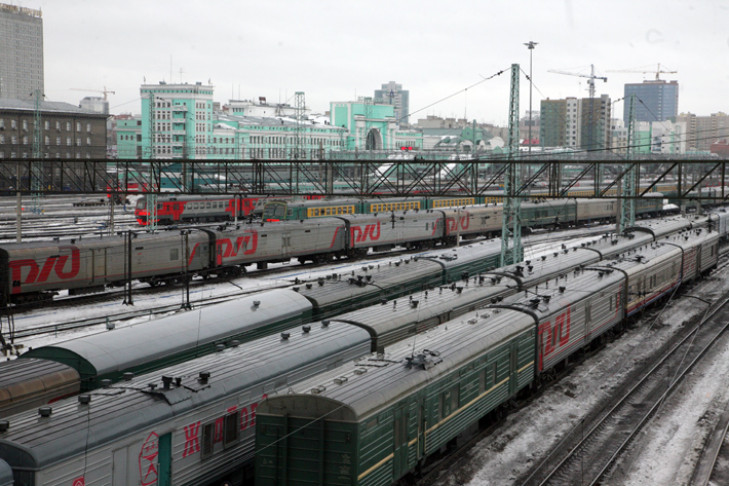 Жителю Новосибирска грозит пять лет «зоны» за выпитое в поезде вино
