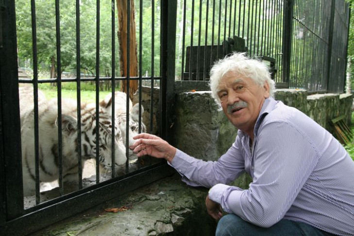 Новосибирцы скорбят по директору зоопарка Ростиславу Шило