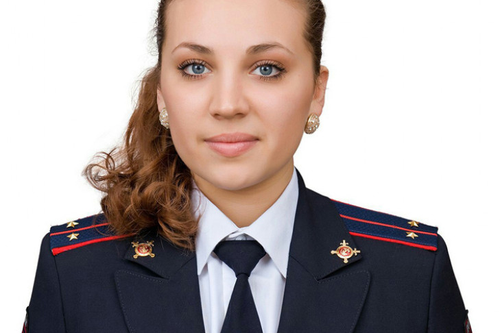 Лейтенант Саранча лидирует в конкурсе красоты в Новосибирске