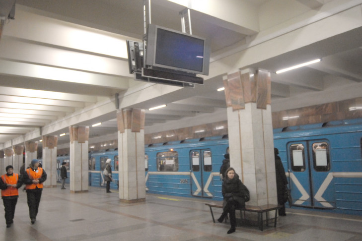 В метро Новосибирска усилены меры безопасности